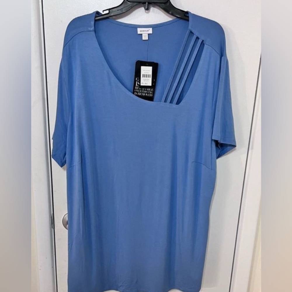 Blue Avenue, cut out top size 22/24, NWT